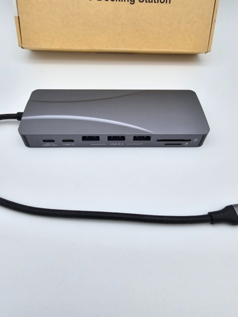 HUB Adapter rozdzielacz USB C HDMI AUX RJ45 HUB Adapter rozdzielacz USB C HDMI AUX RJ45