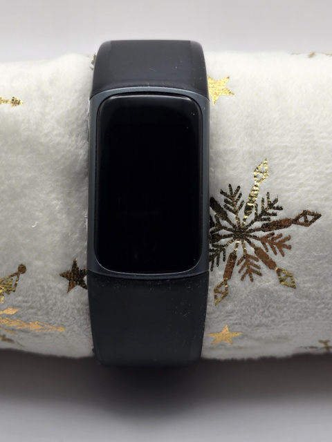 Smartband Fitbit Charge 5 GPS Tętno SpO2 Płatności aktywność fizyczna Smartband Fitbit Charge 5 GPS Tętno SpO2 Płatności aktywność fizyczna
