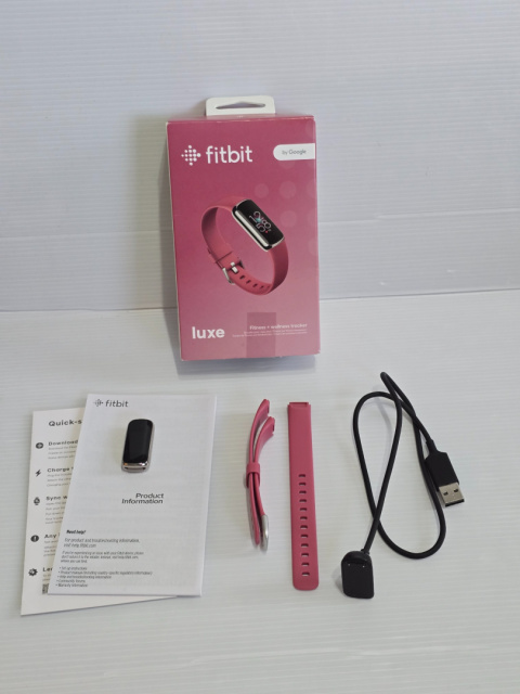 Smartwatch Fitbit Tracker Luxe zarządzanie stresem fioletowo-platynowy Smartwatch Fitbit Tracker Luxe zarządzanie stresem fioletowo-platynowy
