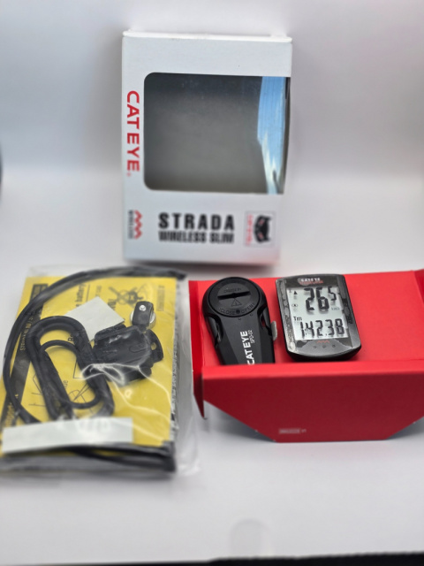 licznik rowerowy CatEye STRADA Slim komputer bezprzewodowy czarny licznik rowerowy CatEye STRADA Slim komputer bezprzewodowy czarny