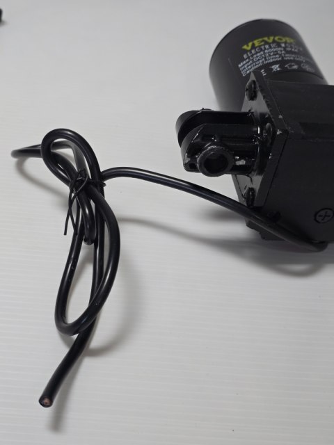 Siłownik elektryczny 380-610 mm 6000 N Siłownik elektryczny 380-610 mm 6000 N
